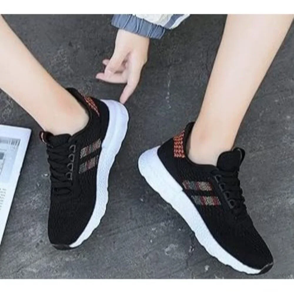UrbanFit Endo Breathable Running Sneaker Size 38 US 8.5 Lace Up NWB